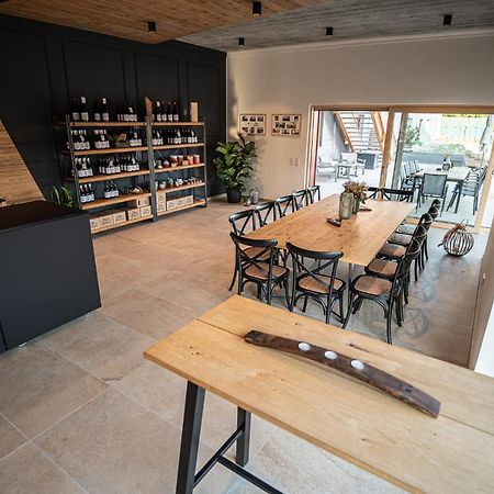 Gober&Freinbichler Weine von Hand Horitschon Exterior foto